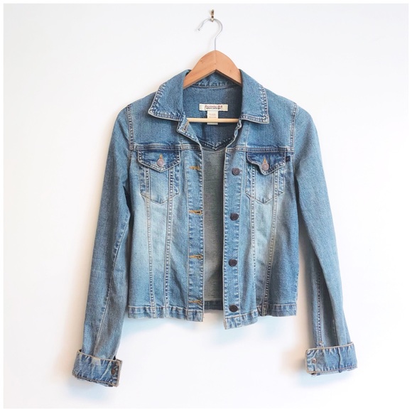Abercrombie & Fitch Jackets & Blazers - Abercrombie Vintage Jean Jacket